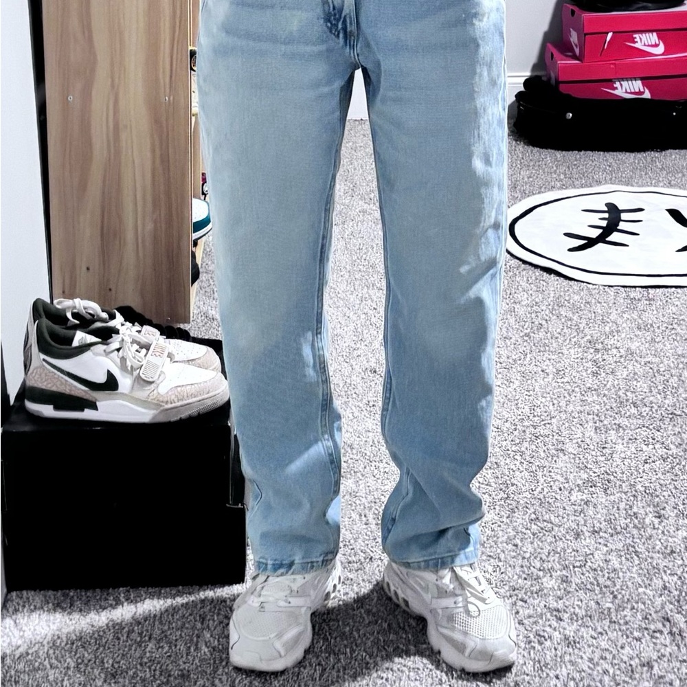 Wrangler Men's Light Blue Straight Jeans